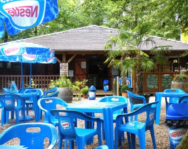  puesto de helados y terraza